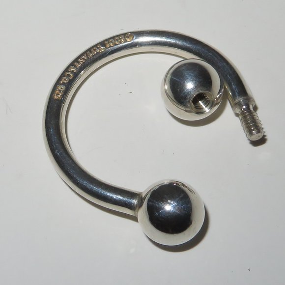 Tiffany & Co. Sterling Silver Round Tag Ball Key Ring  Tiffany\'s Ball Sterling Silver Keyring